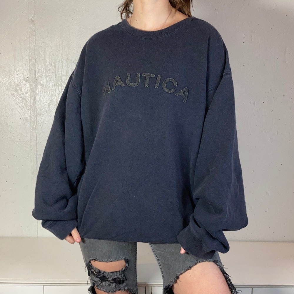 Monochromatic Black Nautica Crewneck Sweatshirt